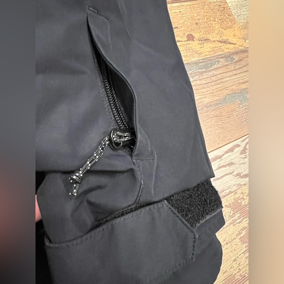 Volcom Youth Winter Jacket - Picture 5 of 9